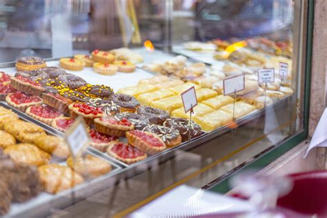 Nearest porto's bakery. Things To Know About Nearest porto's bakery. 